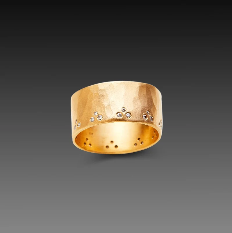 Wide Hammered Band with Diamond Trios